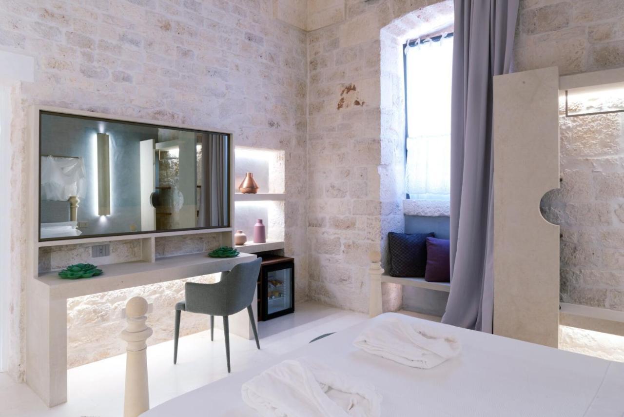 Palazzo Vico Bianco Raro Villas Homes Collection ออสตูนี ภายนอก รูปภาพ