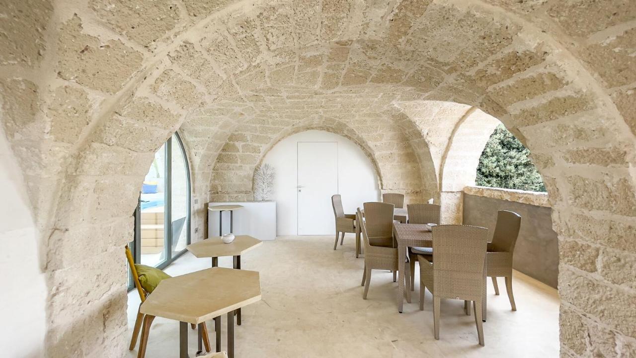 Palazzo Vico Bianco Raro Villas Homes Collection ออสตูนี ภายนอก รูปภาพ