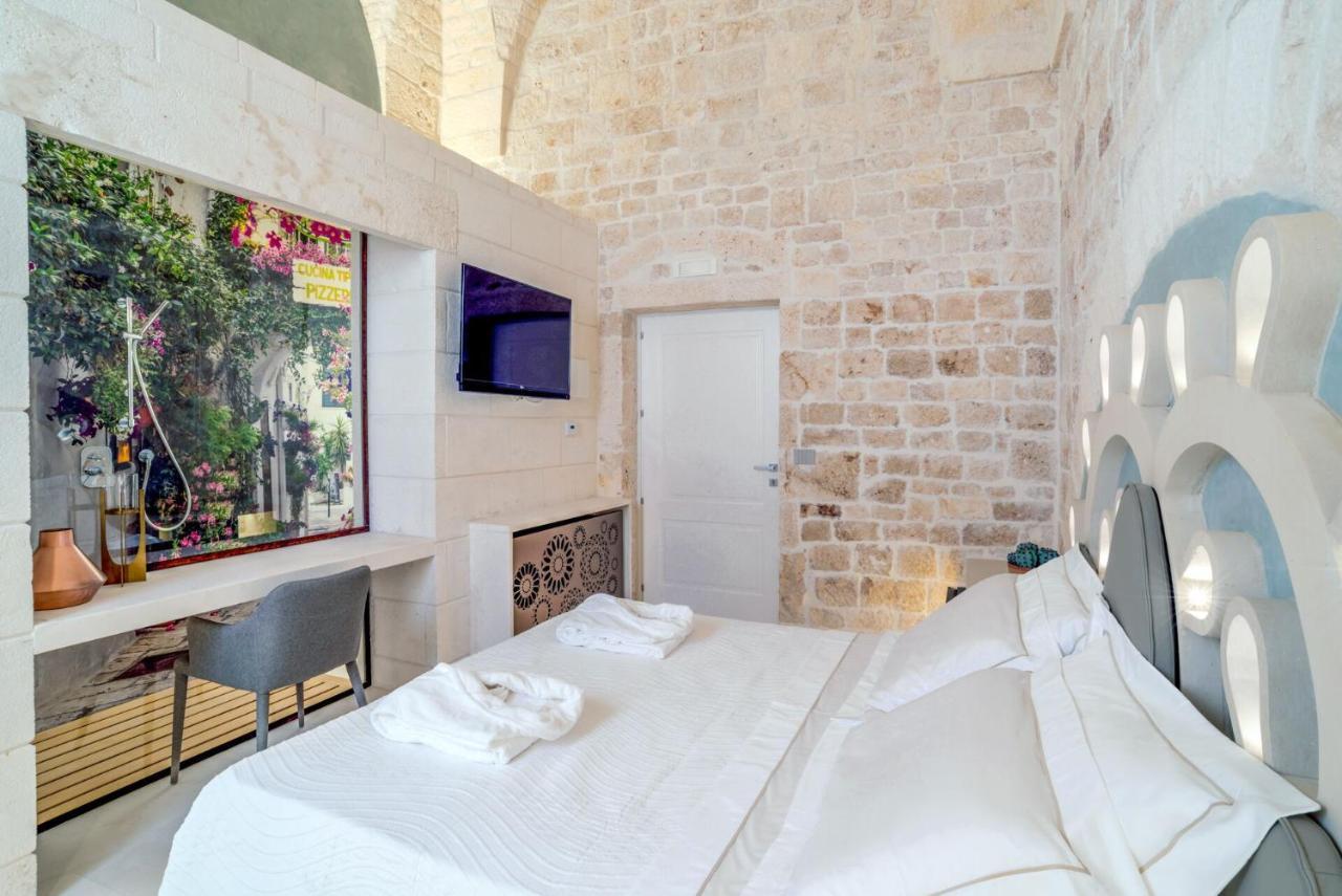 Palazzo Vico Bianco Raro Villas Homes Collection ออสตูนี ภายนอก รูปภาพ