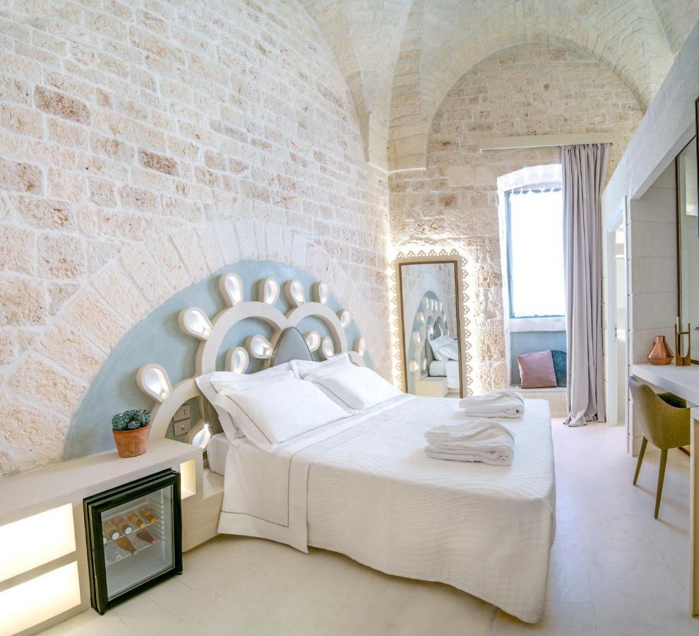 Palazzo Vico Bianco Raro Villas Homes Collection ออสตูนี ภายนอก รูปภาพ